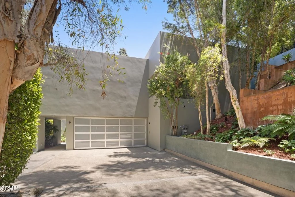 Photo of 1240 Bennett Drive