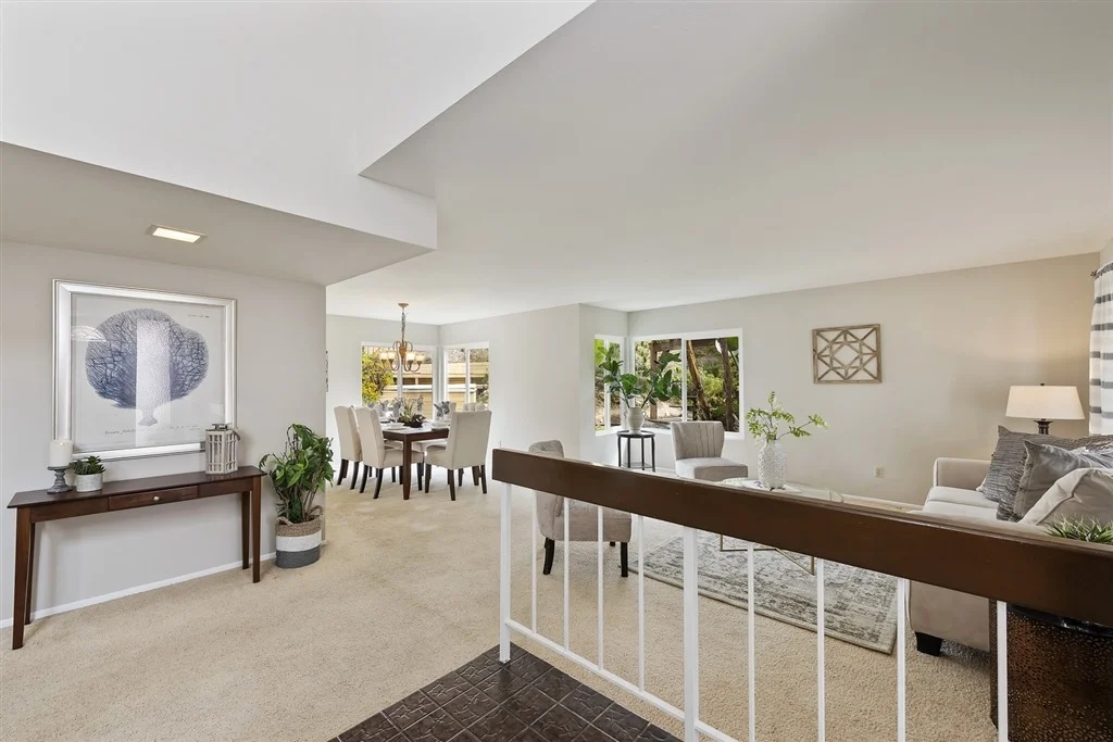 Photo of 1410 VALLEDA LANE