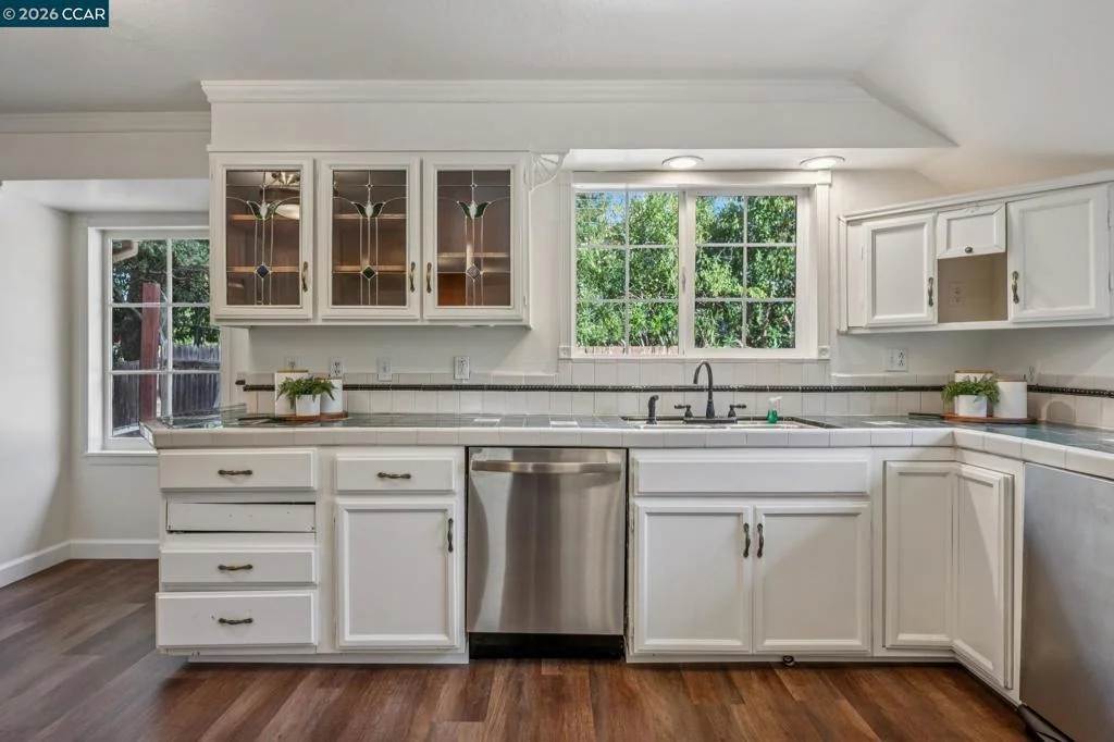 Photo of 3386 Cowell Rd