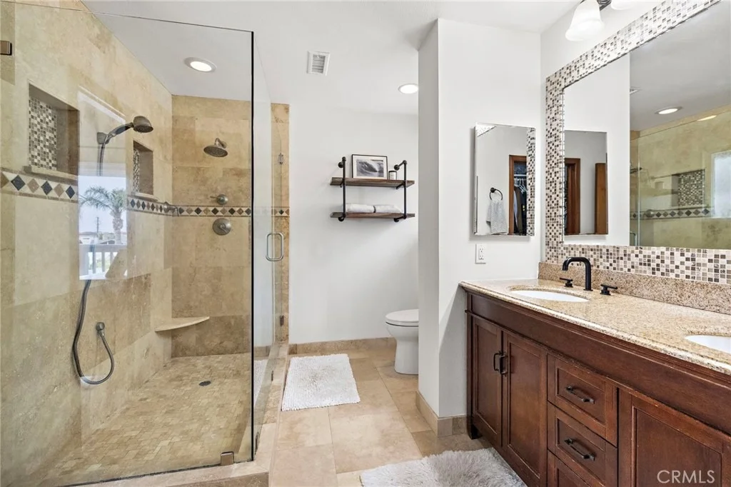Photo of Unit 2 at 228 W Canada