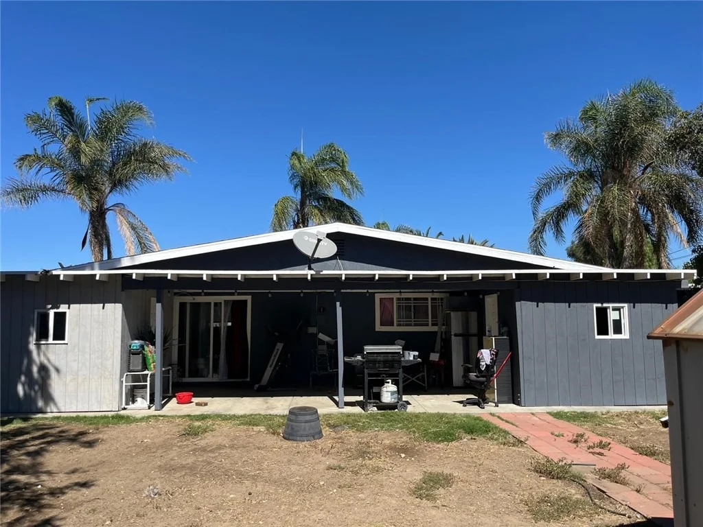 Photo of 18005 Vine