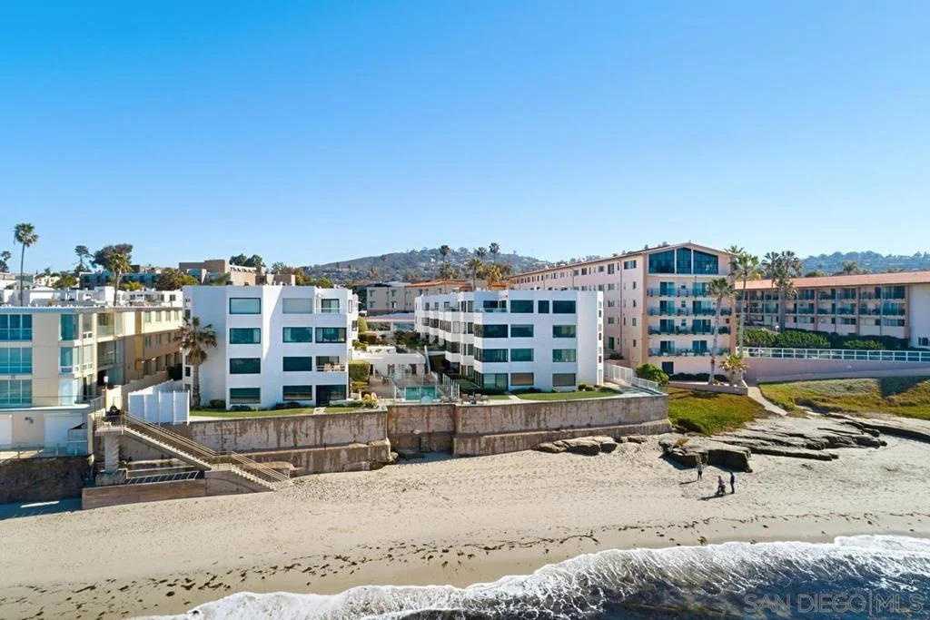 Photo of Unit 405 at 100 Coast