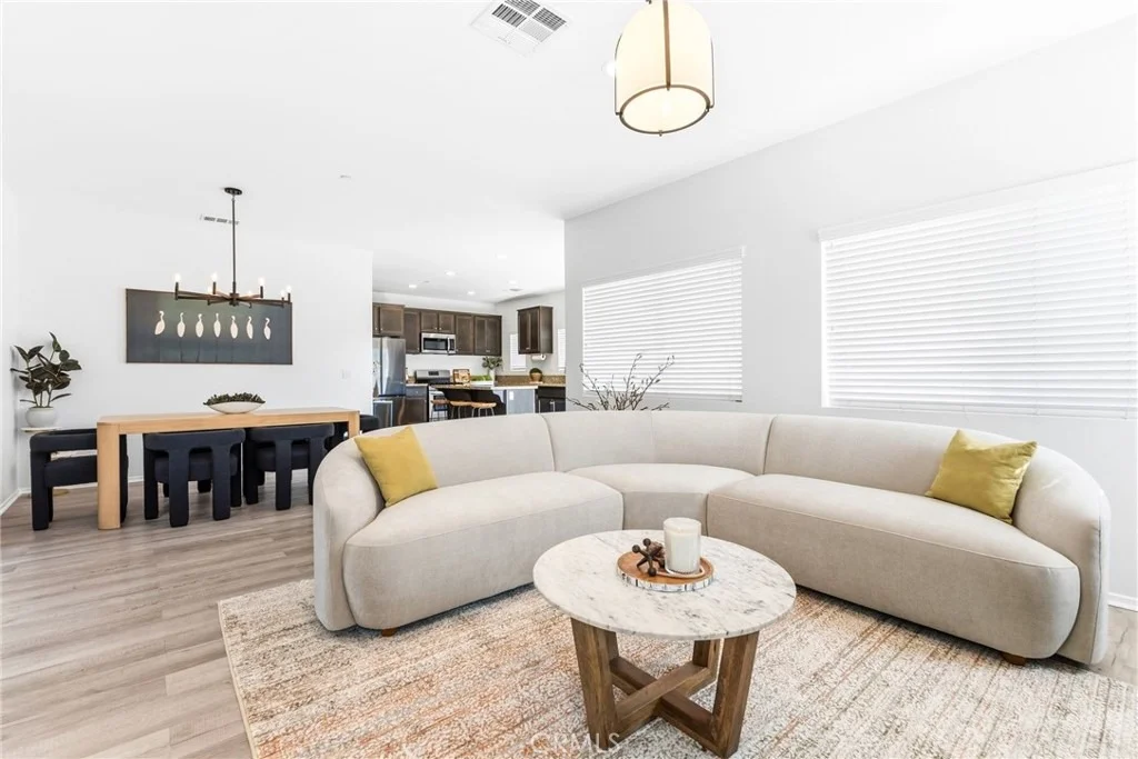 Photo of 205 Windsor Grey