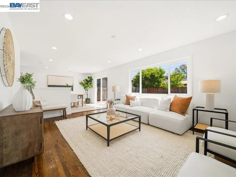 Photo of 7654 Cardigan St