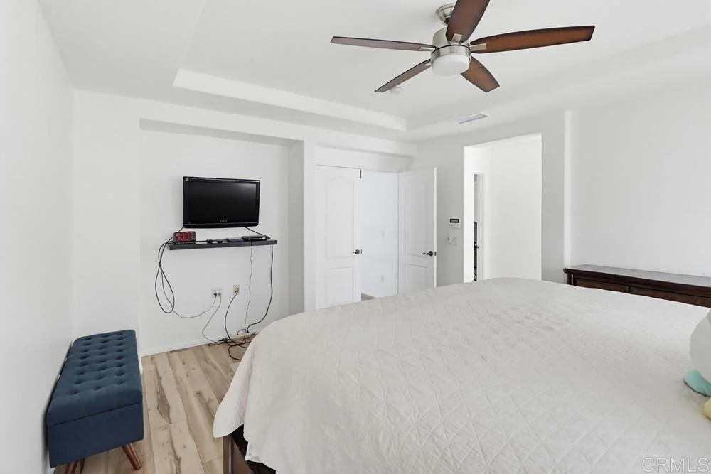 Photo of 449 Avenida Antonio