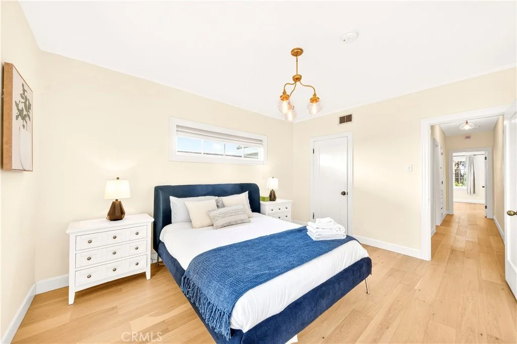 Photo of 827 Hauser Blvd