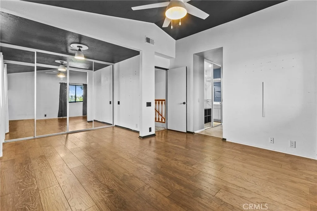 Photo of 1034 Bridle Path