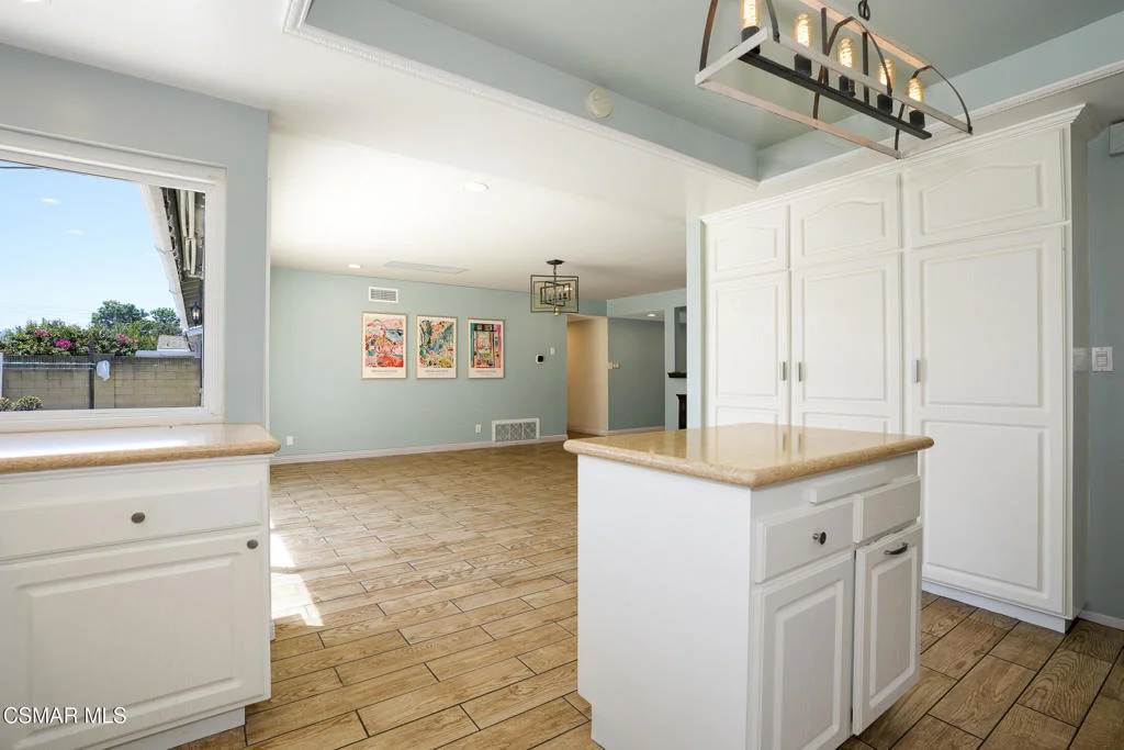 Photo of 2482 Gayle Place