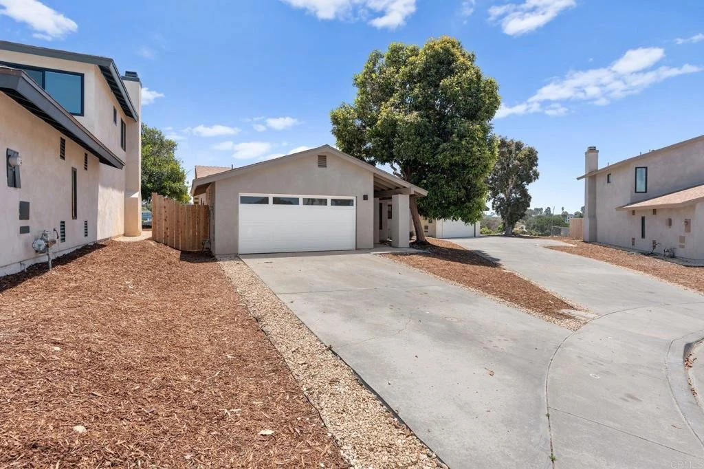 Photo of 6419 Goodwin Street