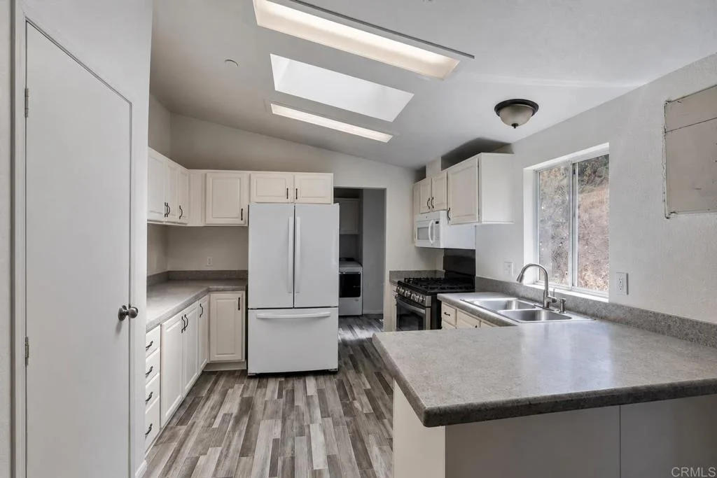 Photo of 1020 Silverbrook Drive