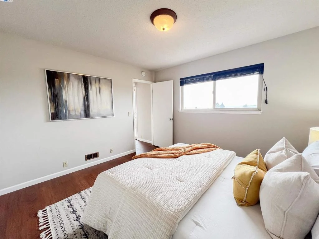 Photo of 1444 Walnut St