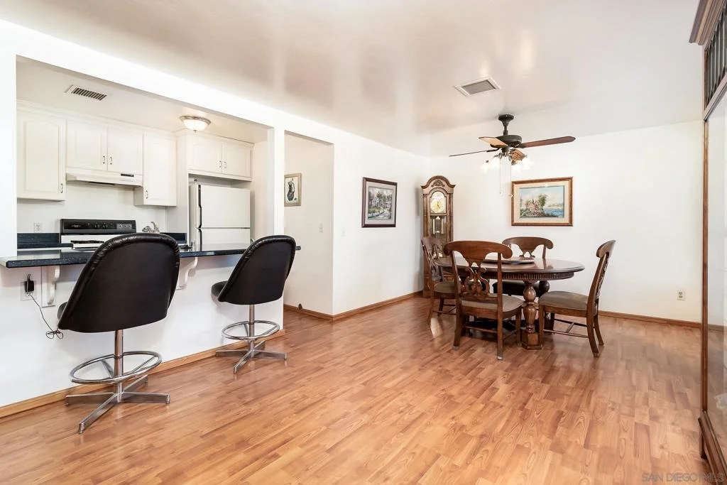 Photo of 8423 Prospect Ave