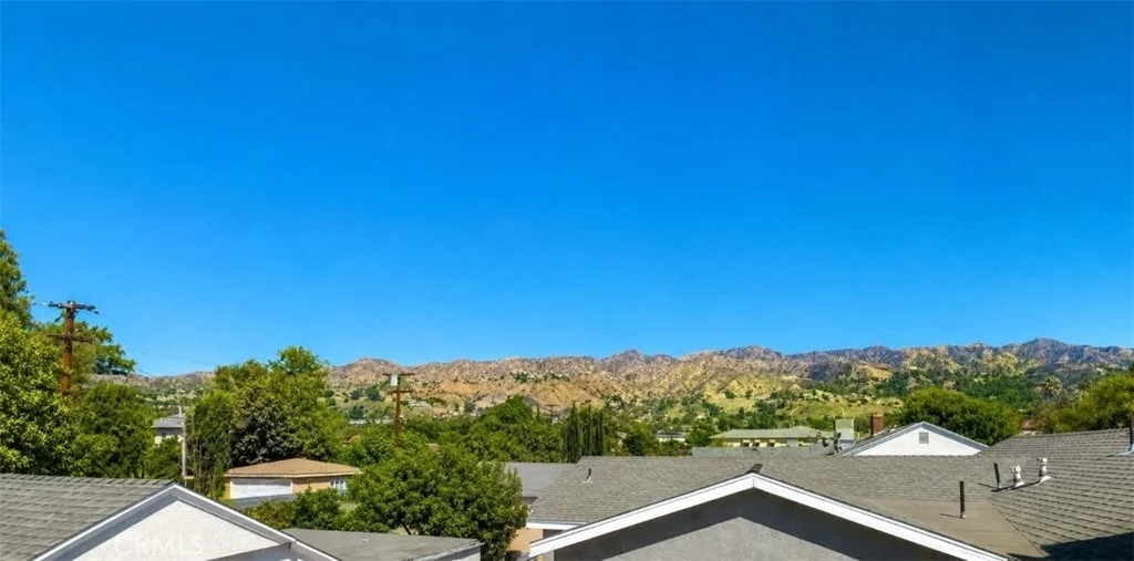 Photo of 401 Eton