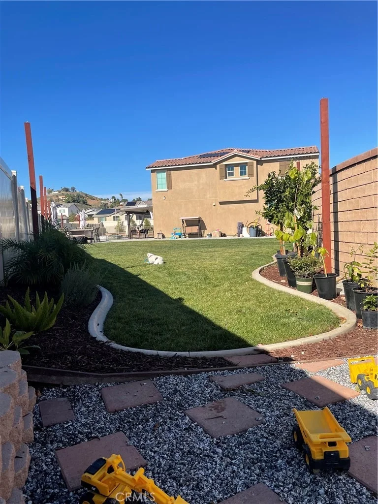 Photo of 29591 Laredo