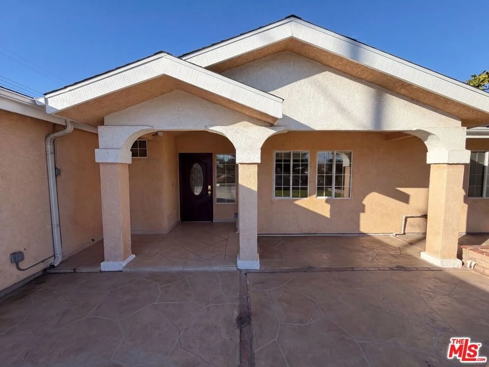 Photo of 14803 Light Street