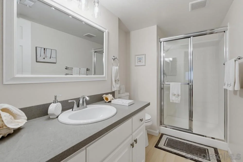 Photo of 2554 Valley Lake Drive