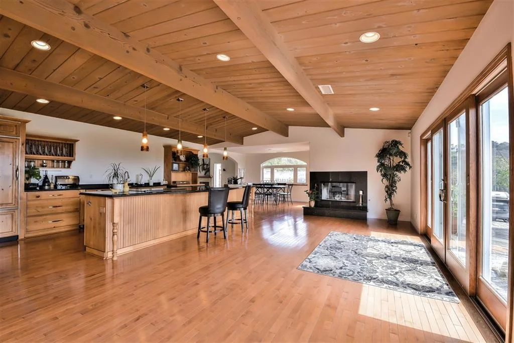 Photo of 1753 Elevado