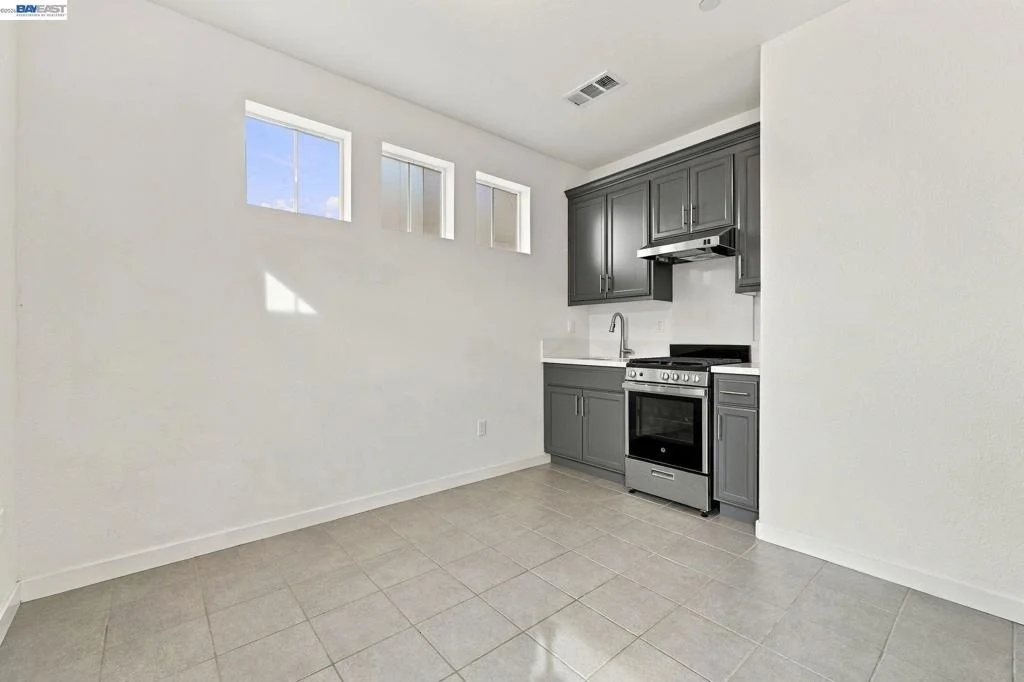 Photo of 617 Whisper Ln
