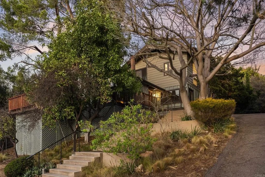 Photo of 4525 Lyons Drive