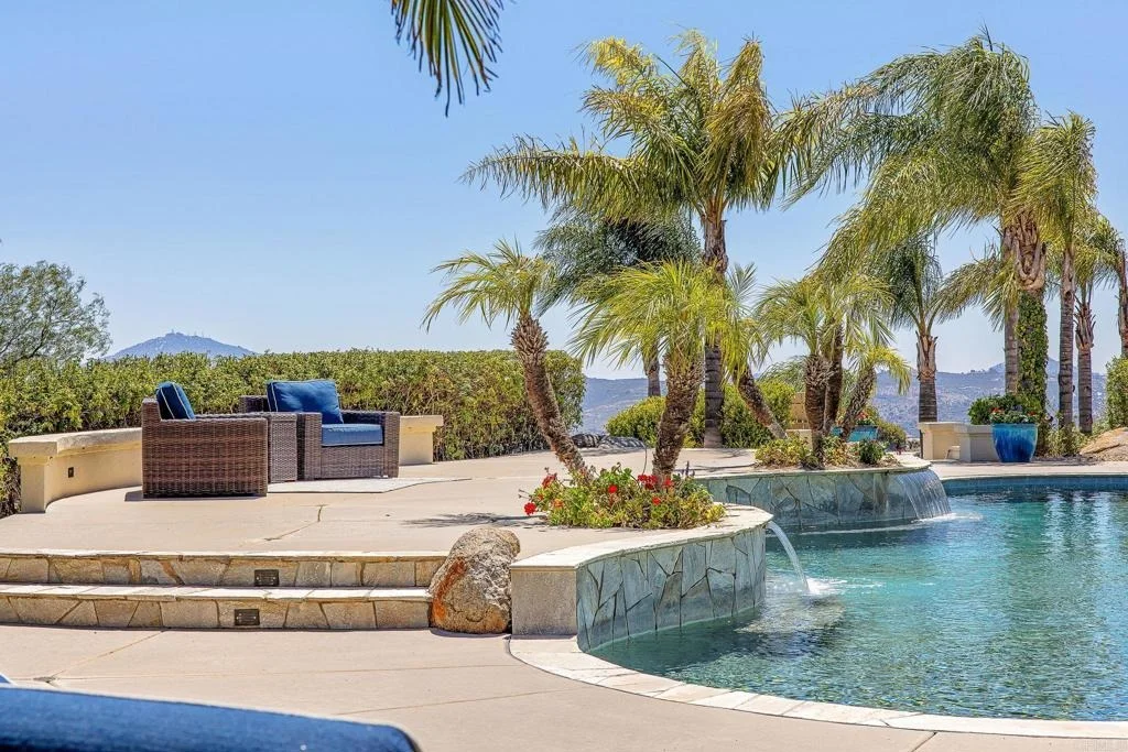 Photo of 1050 Ocean Vista Way