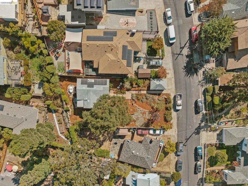 Photo of 722 Avila Place