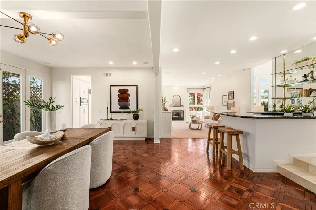 Photo of 6461 Morningside Drive