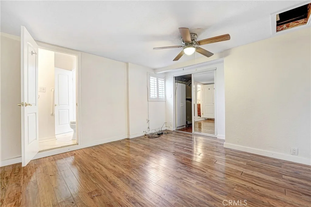 Photo of 727 W 137th Place