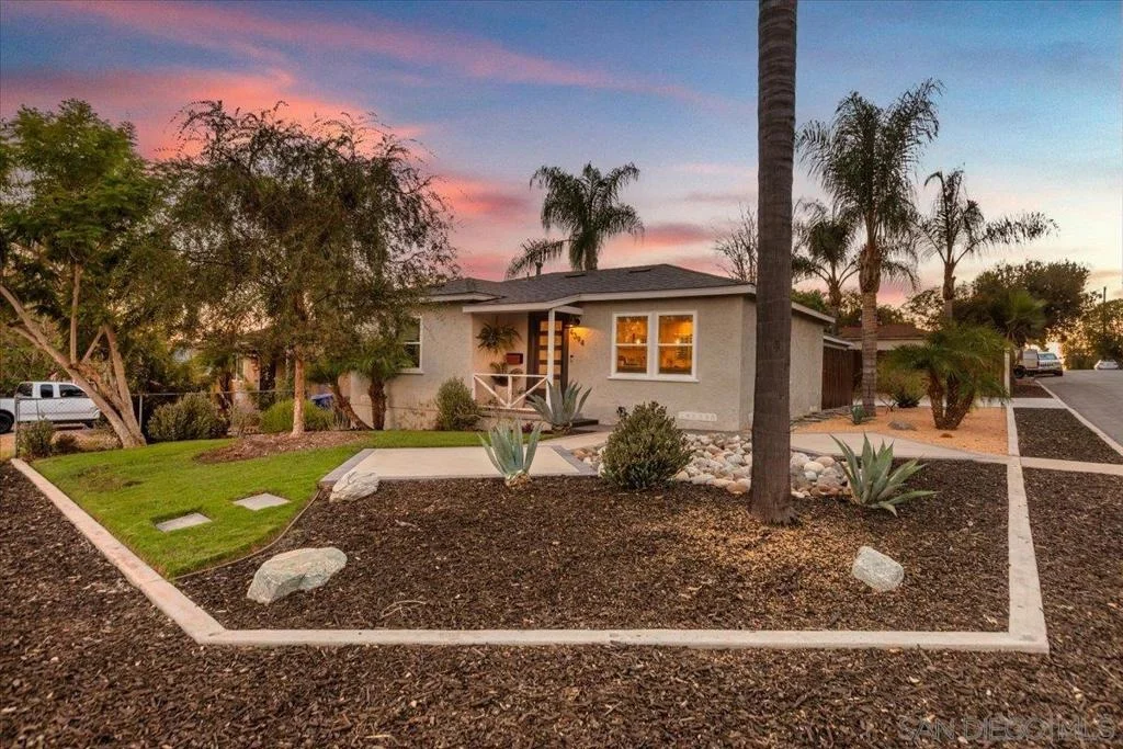 Photo of 4394 Pomona Ave