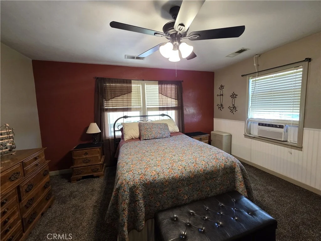 Photo of 23773 River Rd