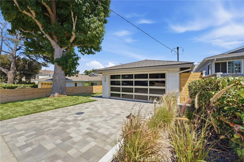 Photo of 3508 Maple