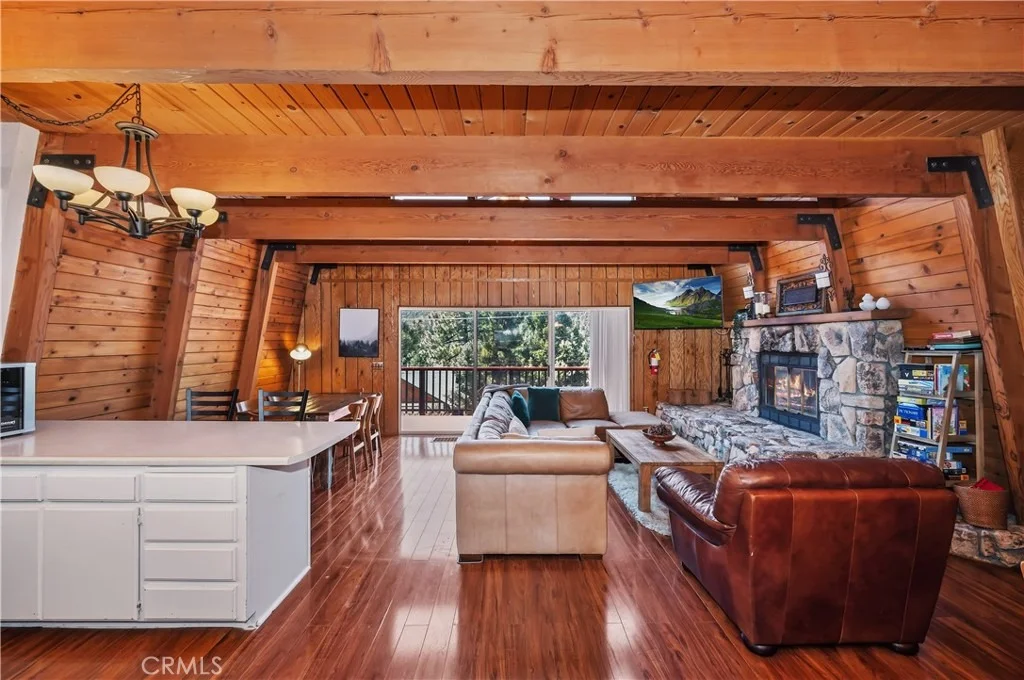 Photo of 1100 Cedar Mountain