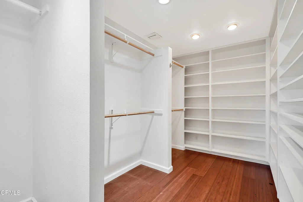 Photo of 2010 Kingsbridge Way