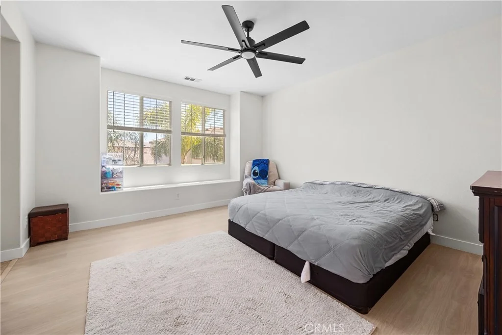 Photo of 29305 Fall River