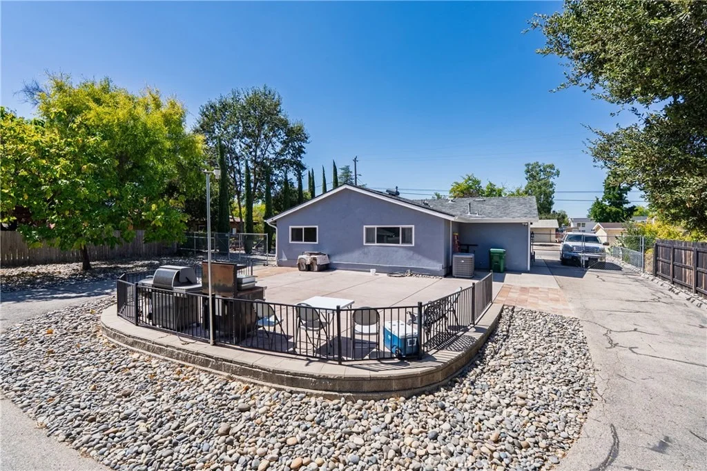 Photo of 8882 Palomar