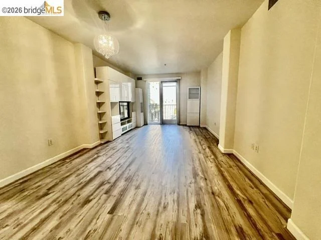 Photo of Unit 313 at 423 7th Street