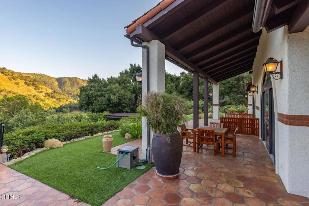 Photo of 10829 10883 Oak Knoll Road