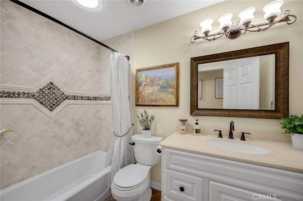 Photo of 4360 Cedar