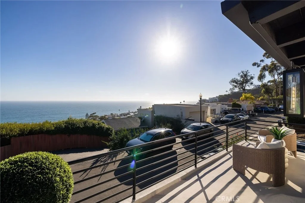 Photo of 2936 Alexander Road