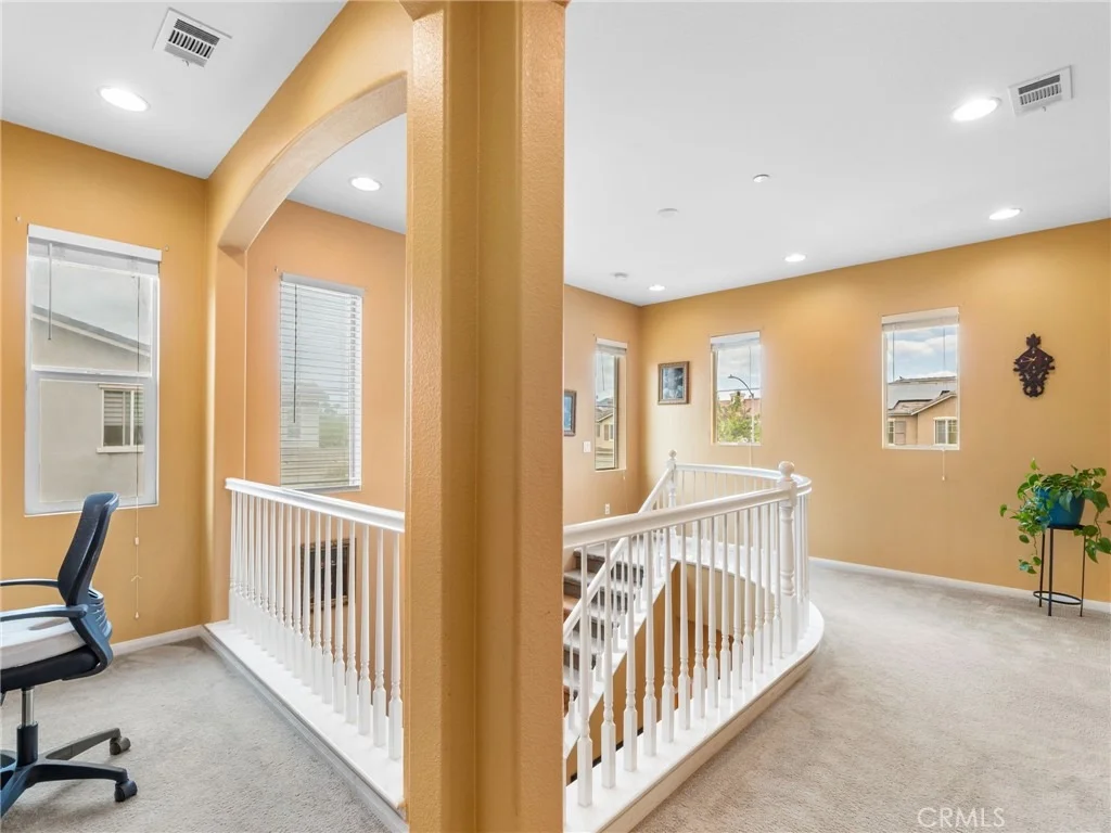 Photo of 4106 Lake Circle