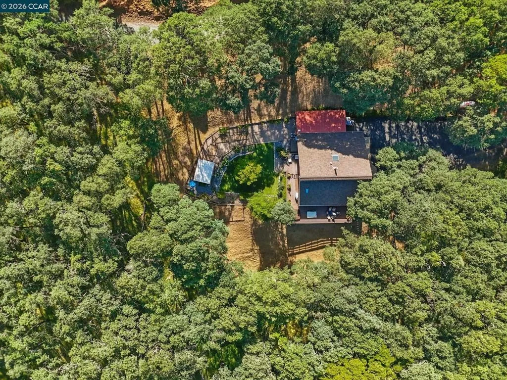 Photo of 2000 Curry Canyon Rd
