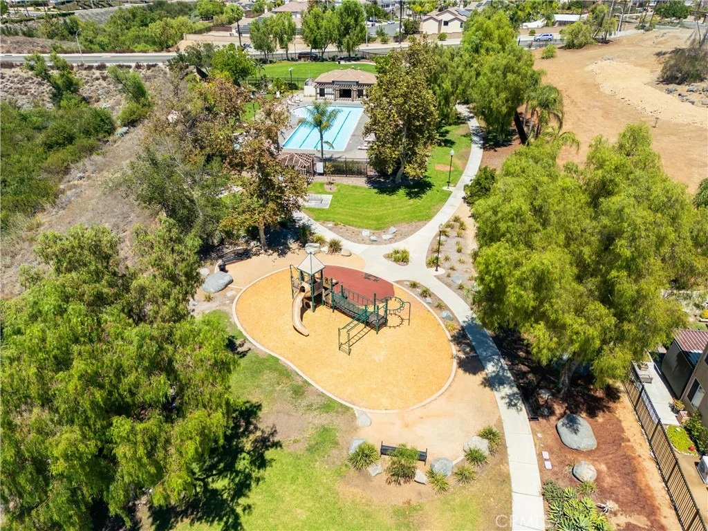 Photo of 12611 Avocado Way