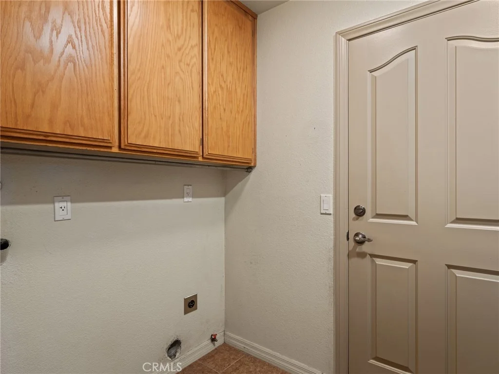 Photo of 15850 Elcona