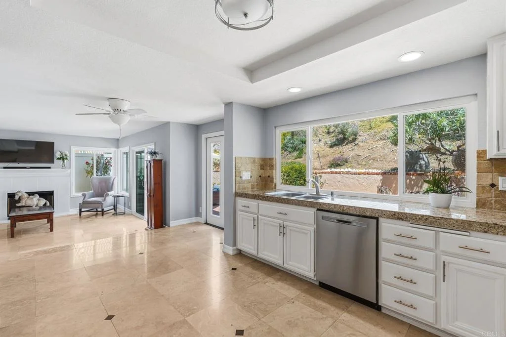 Photo of 1638 Landquist Drive
