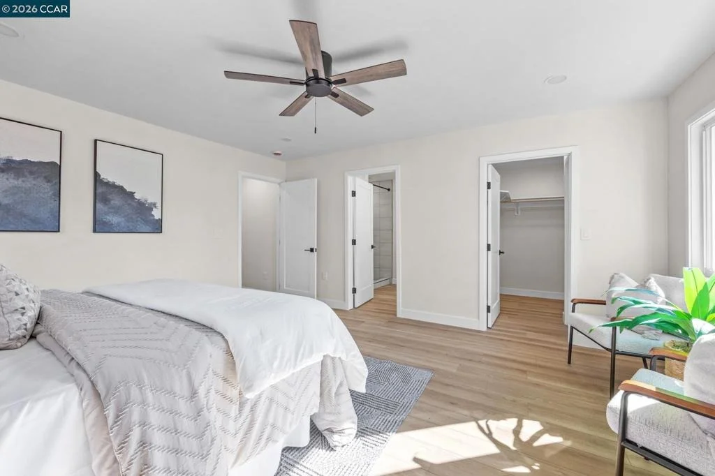 Photo of 2697 Mayfair