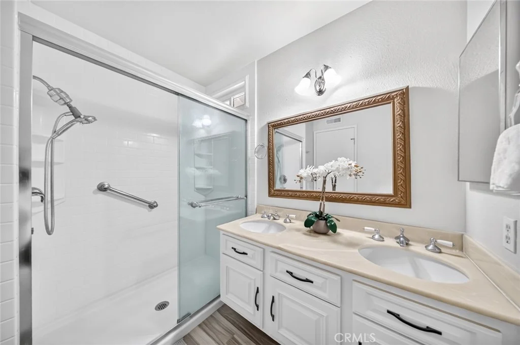 Photo of 12 Shenandoah