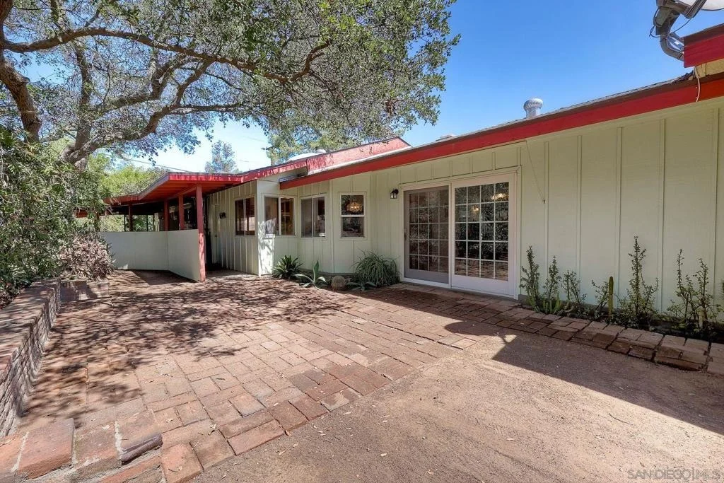 Photo of 15525 Lyons Valley