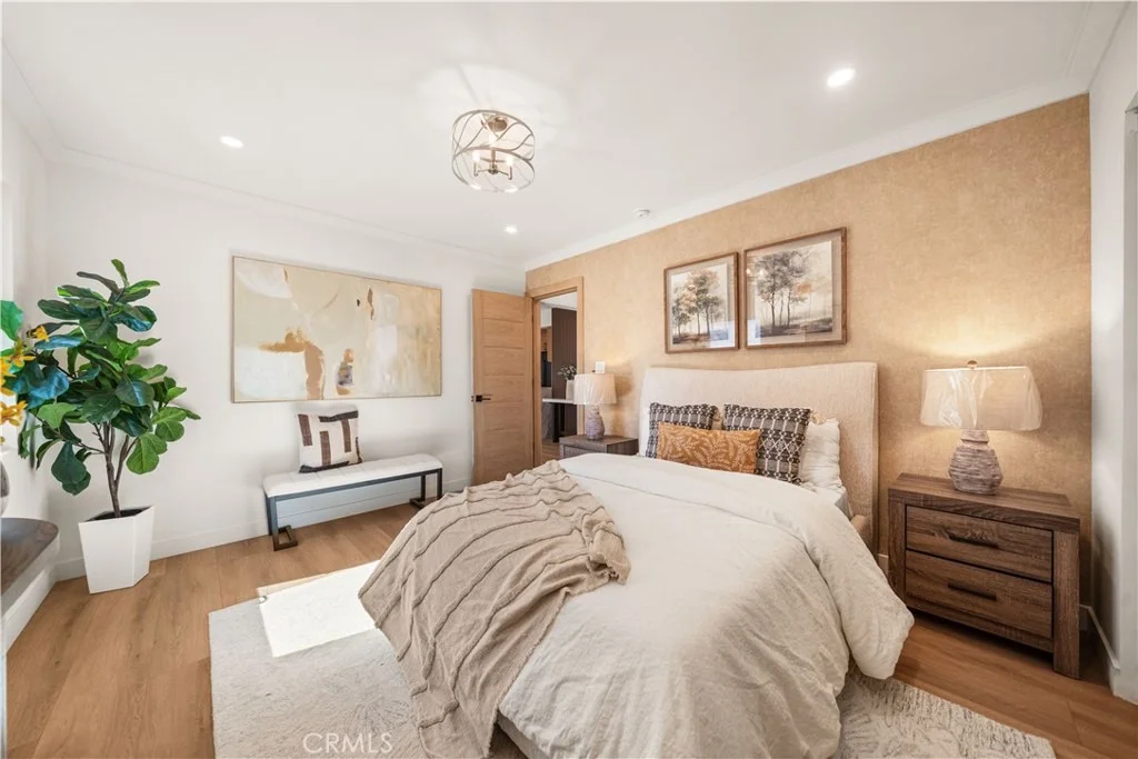 Photo of 500 Santa Paula Avenue