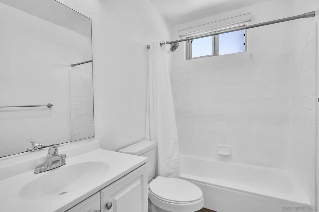 Photo of 819 Laffey Lane