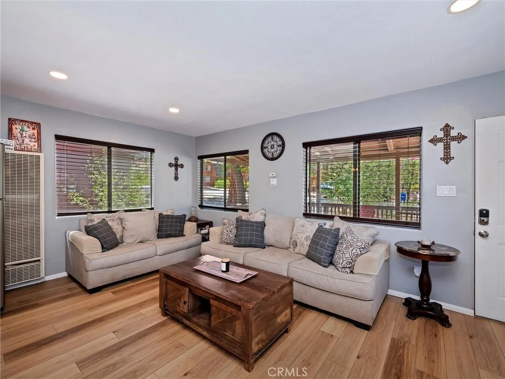 Photo of 327 Wabash