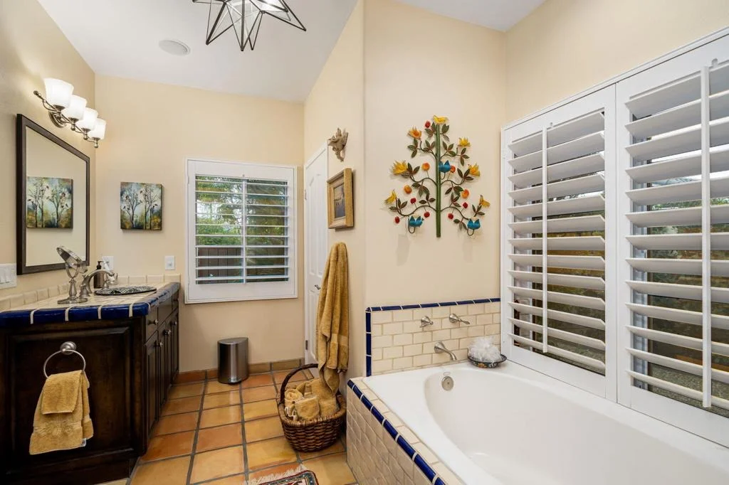 Photo of 52320 Avenida Montezuma